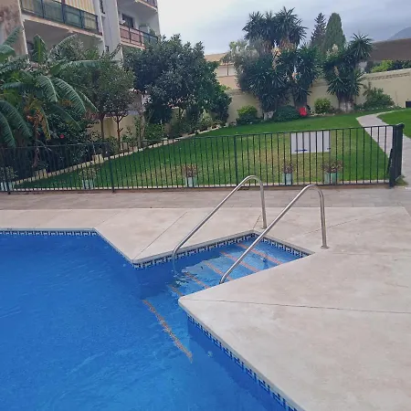 Estudio Com Piscina * Τορρεμολίνος