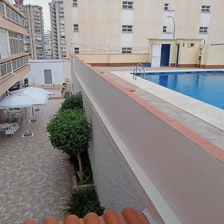 Estudio Com Piscina